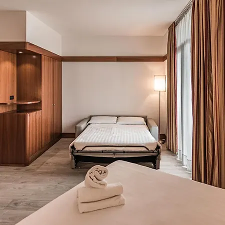 Bb Smarthotel Re Milano Nord 4*
