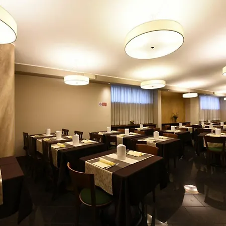 Bb Smarthotel Re Milano Nord Hotel