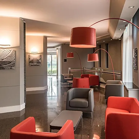 Bb Smarthotel Re Milano Nord Hotel 4*