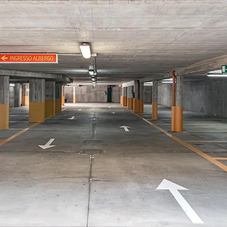 Bb Smarthotel Re Milano Nord Szálloda 4*