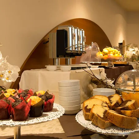 Bb Smarthotel Re Milano Nord Szálloda