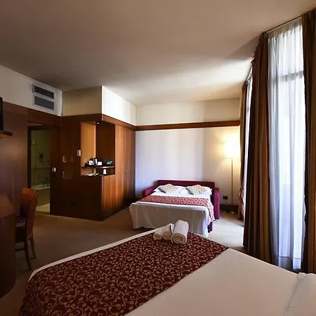 Bb Smarthotel Re Milano Nord Szálloda Sesto San Giovanni