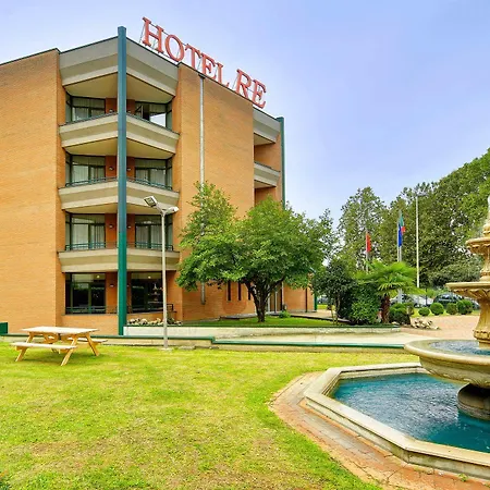 Hotel Bb Smarthotel Re Milano Nord 4*